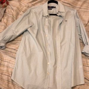 Vineyard vines Button Down